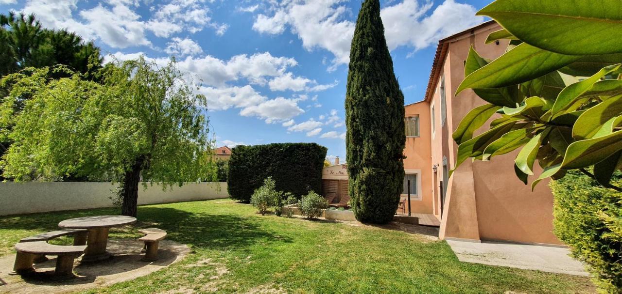 Le Mas Du Colombier Cadenet Exterior foto